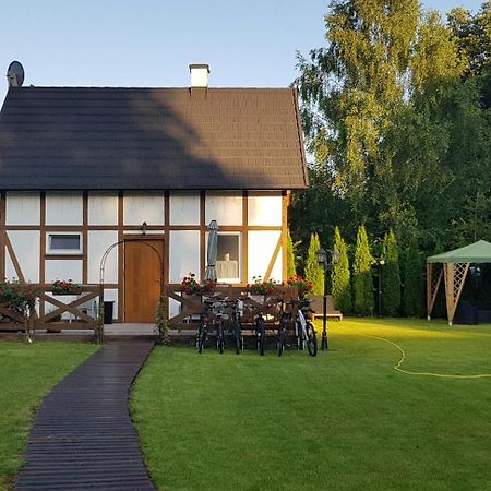 Chata Nad Rzeka Lipusz Extérieur photo